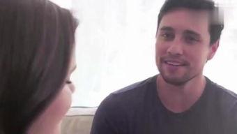 国产情侣幽默视频,国产情侣幽默视频集锦