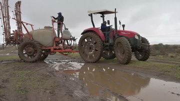 实拍国产拖拉机图片视频,实拍视频中的农业力量新篇章