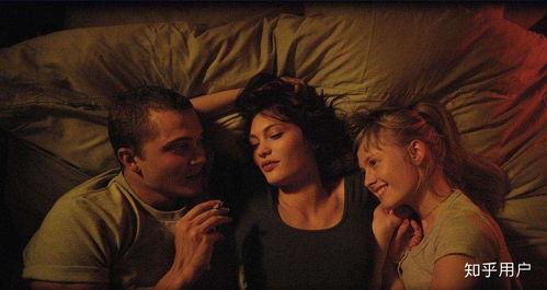 国产3男一女视频,三男一女的命运交织